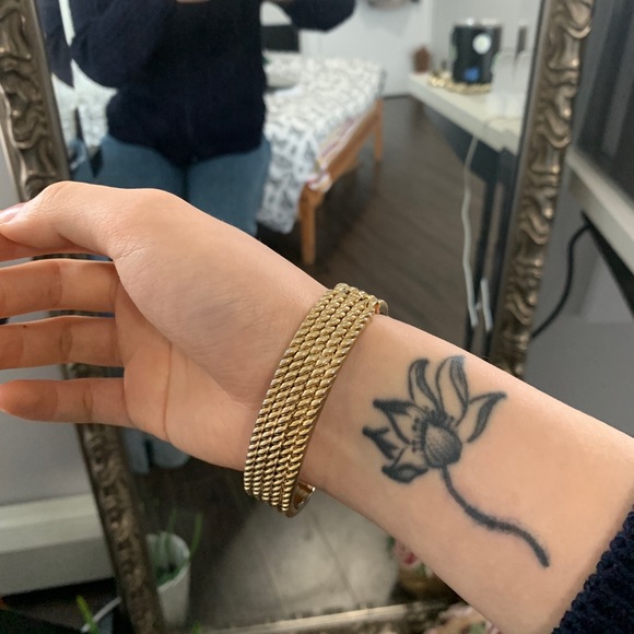 Gold tone vintage bracelet - Picture 2 of 5